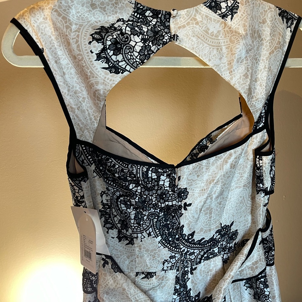 BNWT Jessica Simpson size 4 - Picture 8 of 16